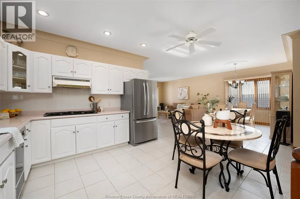 2515 CLEMENCEAU