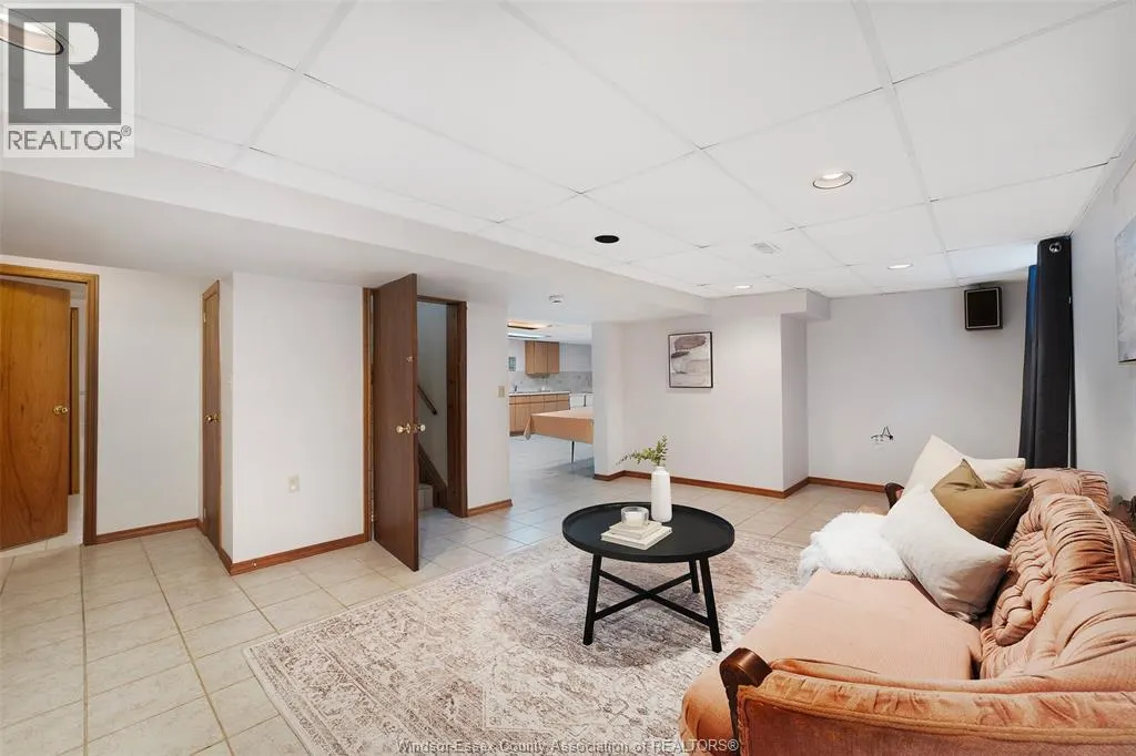 2515 CLEMENCEAU