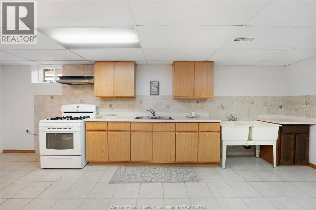 2515 CLEMENCEAU