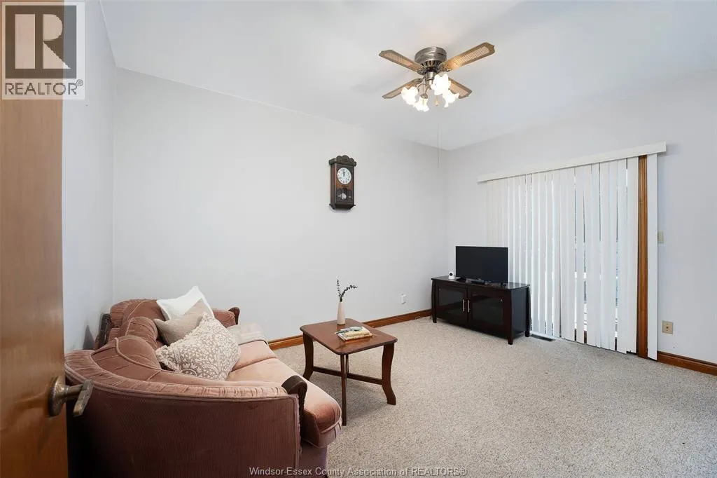 2515 CLEMENCEAU