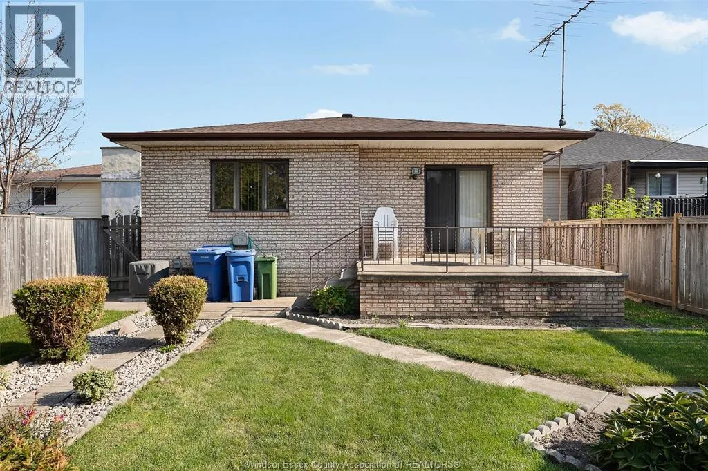 2515 CLEMENCEAU