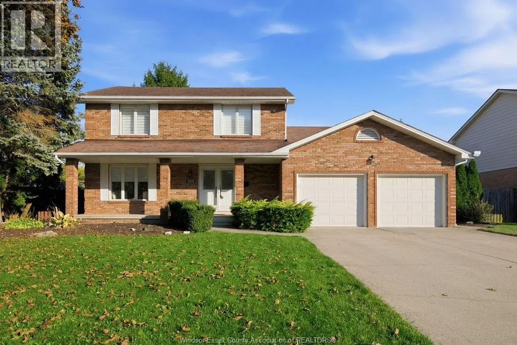 559 HARBOURNE CRESCENT