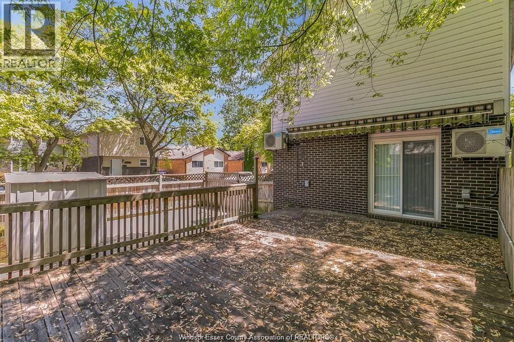 1341 COTTAGE