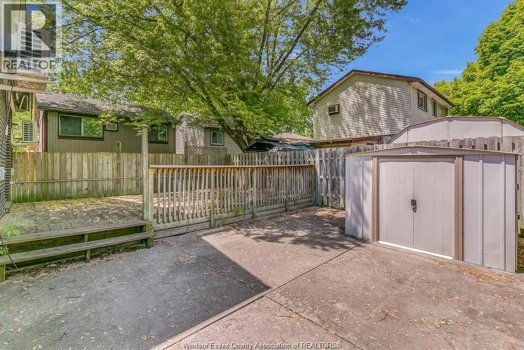 1341 COTTAGE