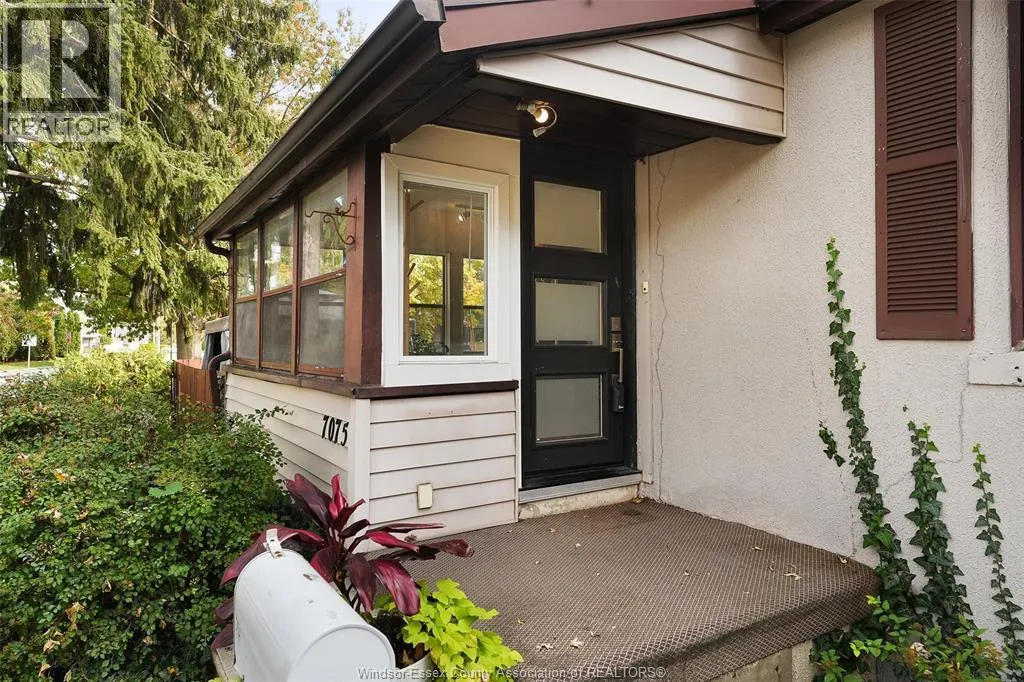 7075 EDGAR STREET