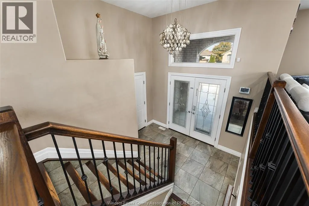 859 SOUTHWOOD DRIVE
