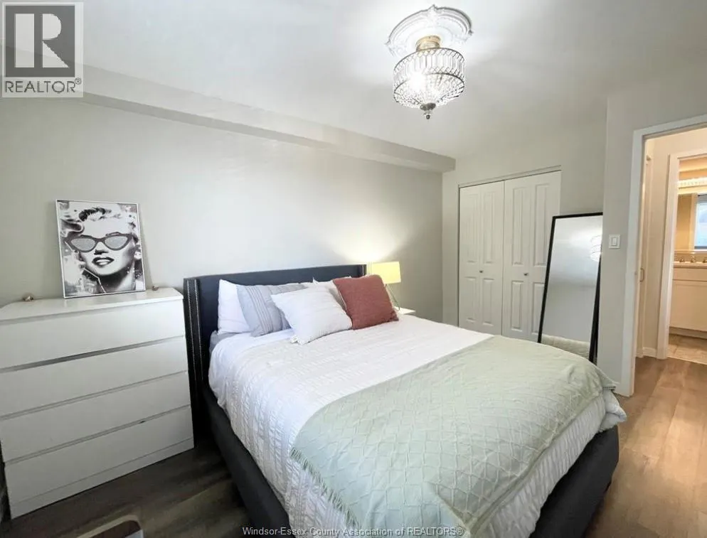 8591 RIVERSIDE DRIVE East Unit# 810