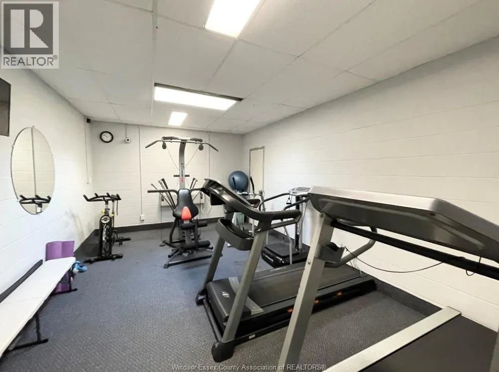 8591 RIVERSIDE DRIVE East Unit# 810