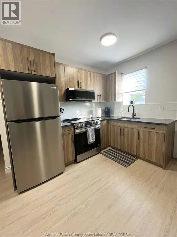 808 OTTAWA STREET Unit# 4