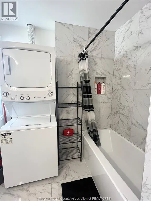 808 OTTAWA STREET Unit# 4