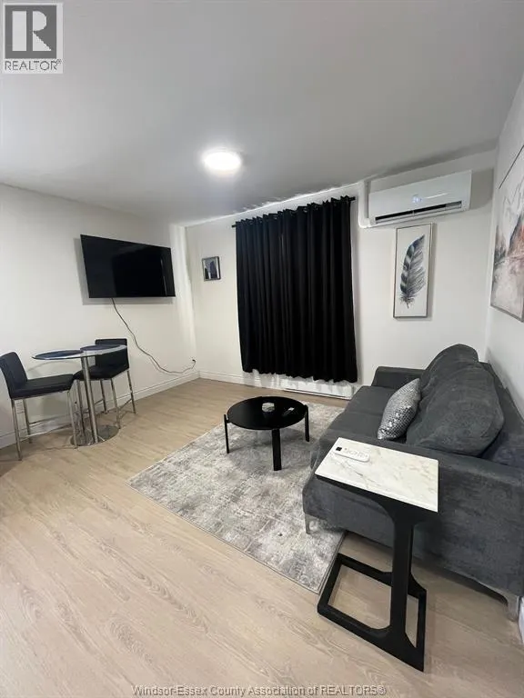 808 OTTAWA STREET Unit# 4