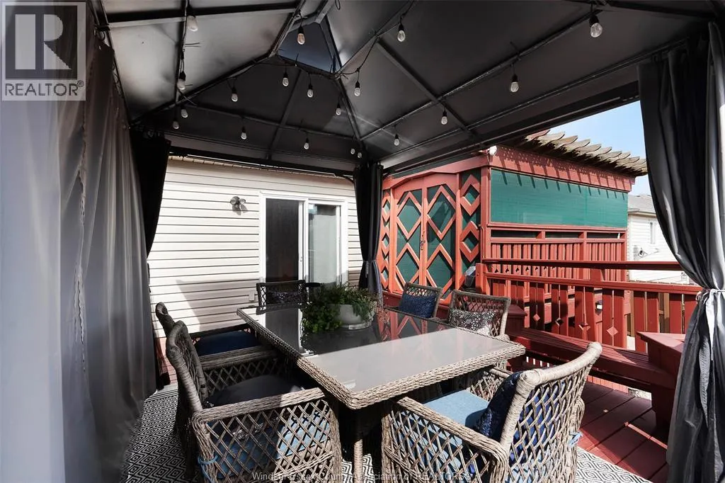 1131 KING LOUIS St.