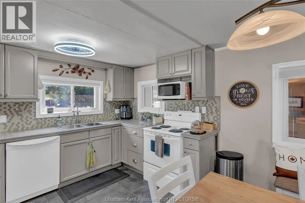 22220 Charing Cross ROAD Unit# 21