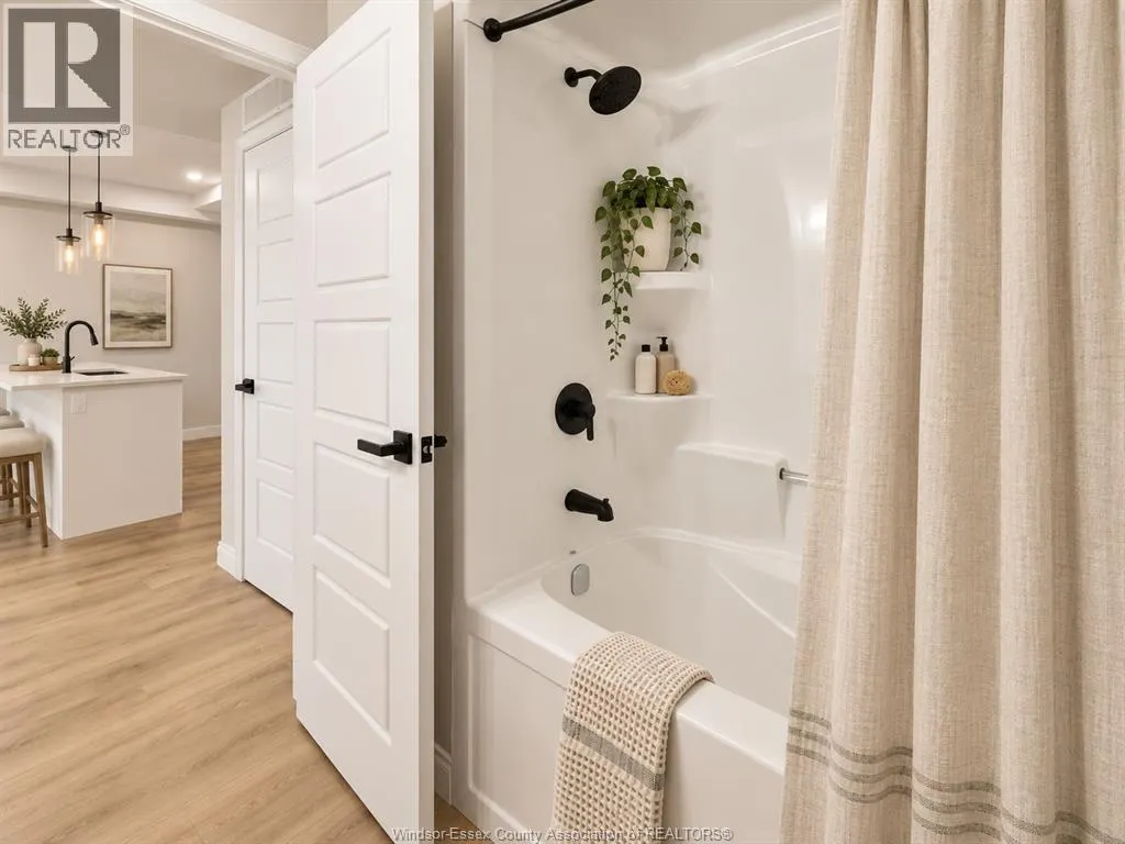 4697 MONTGOMERY Unit# 3