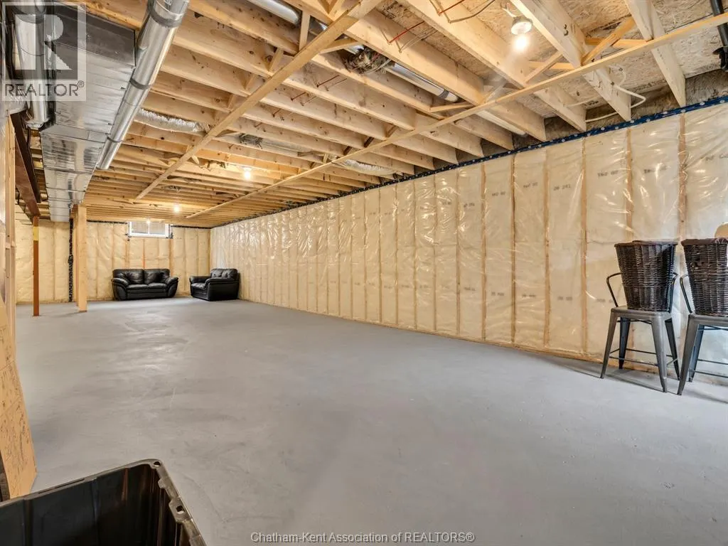 111 Bloomington WAY