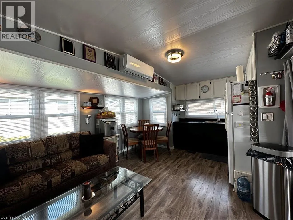92 CLUBHOUSE Road Unit# 33, #33