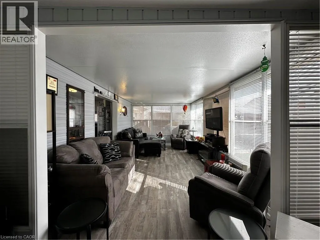 92 CLUBHOUSE Road Unit# 33, #33