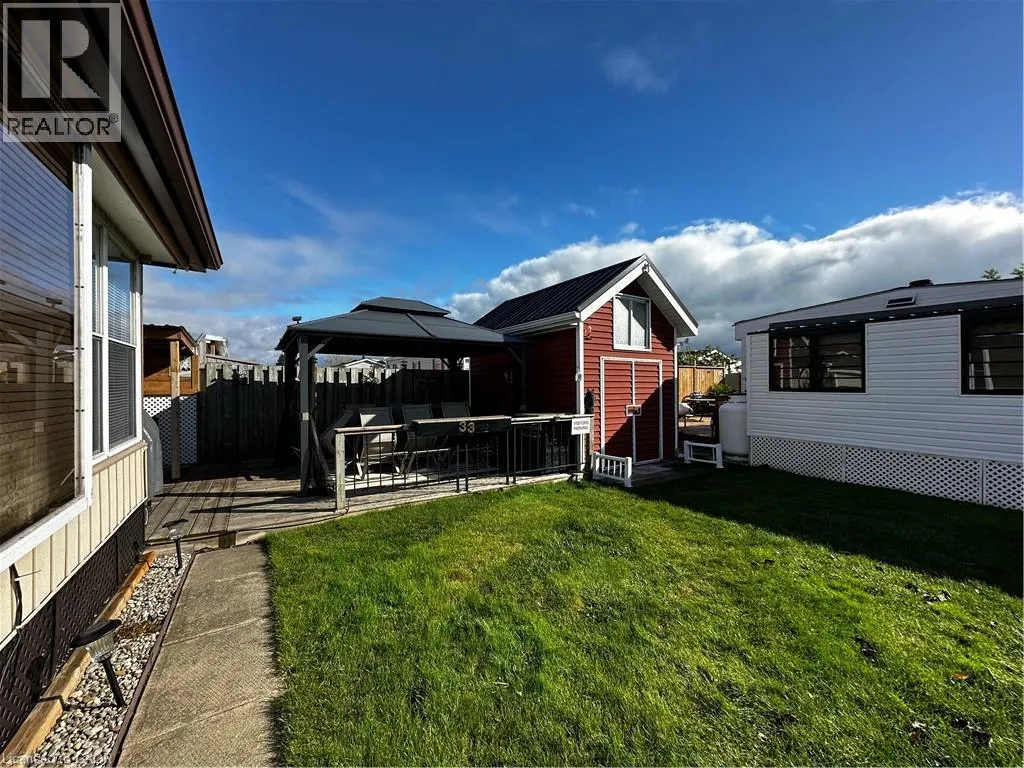 92 CLUBHOUSE Road Unit# 33, #33