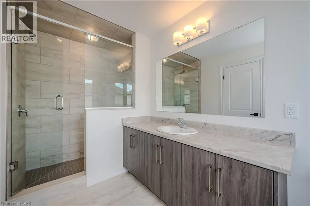 LOT 28 ROBERT WOOLNER Street