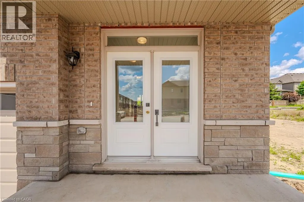LOT 28 ROBERT WOOLNER Street