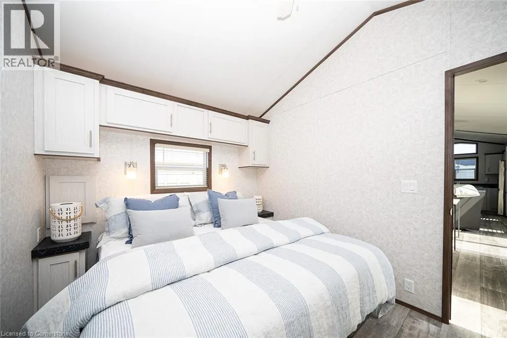 92 CLUBHOUSE Road Unit# 20, #20