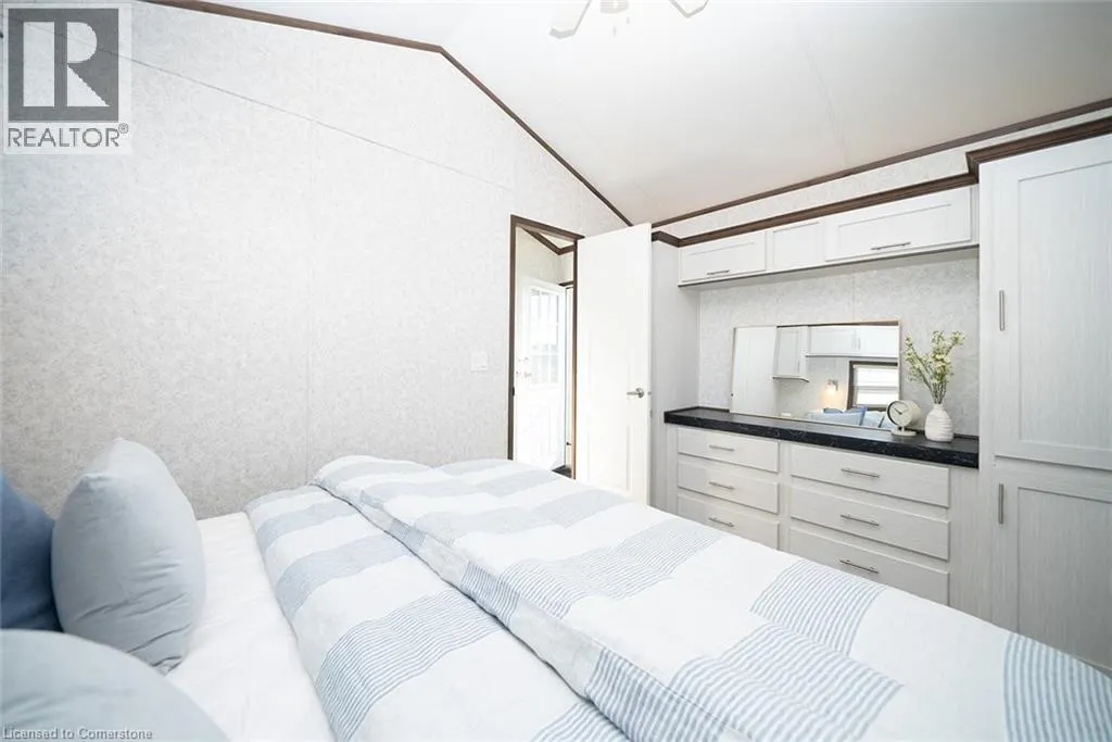 92 CLUBHOUSE Road Unit# 20, #20