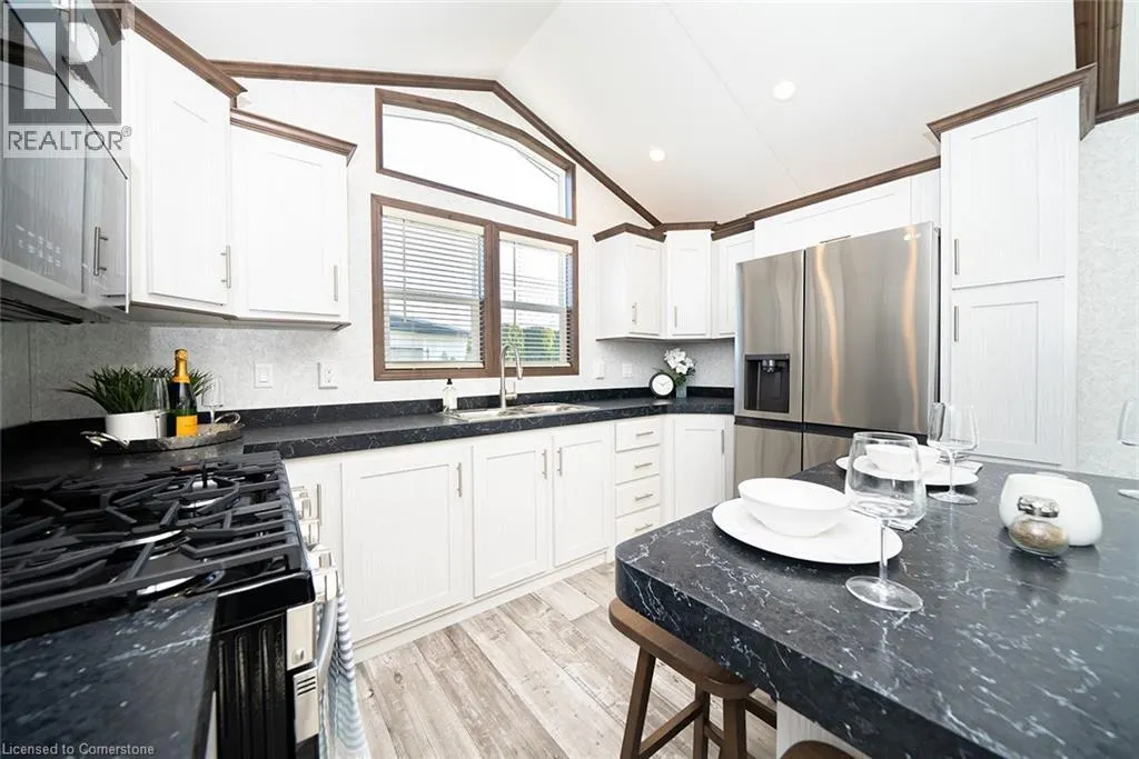 92 CLUBHOUSE Road Unit# 20, #20