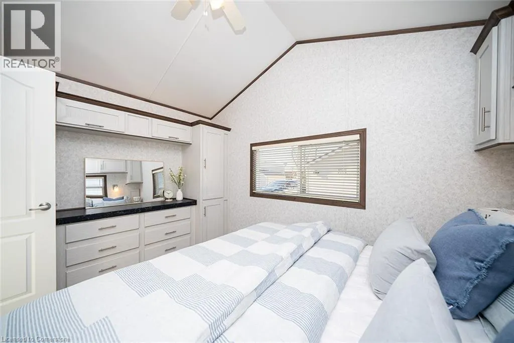 92 CLUBHOUSE Road Unit# 20, #20