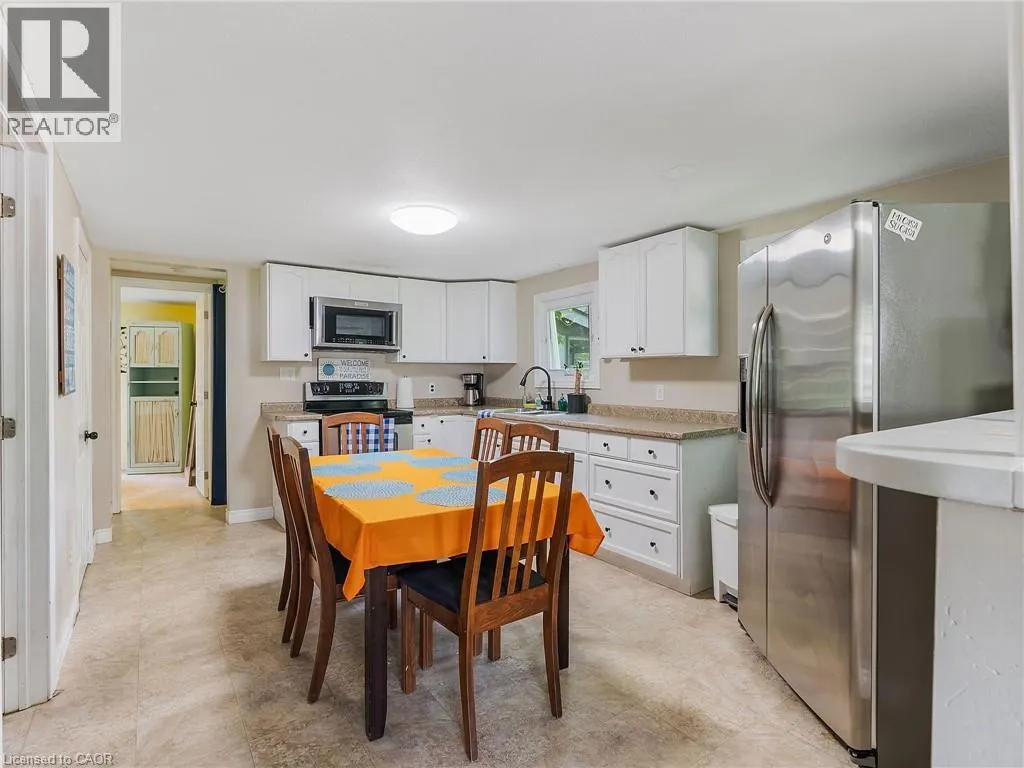 338 CEDAR Drive