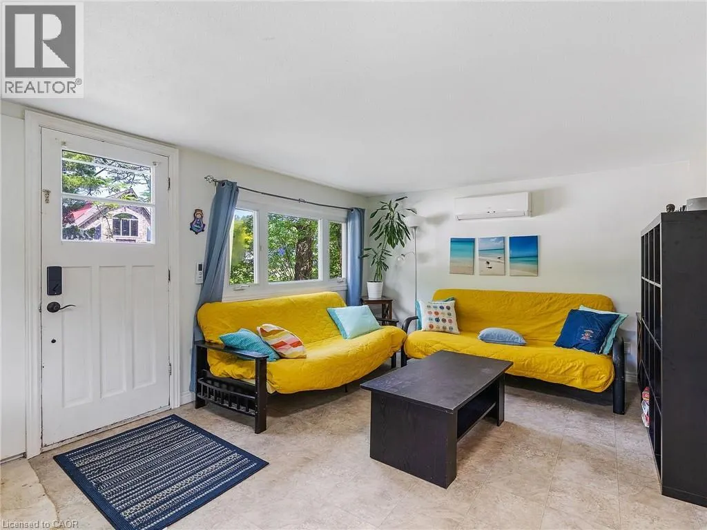 338 CEDAR Drive