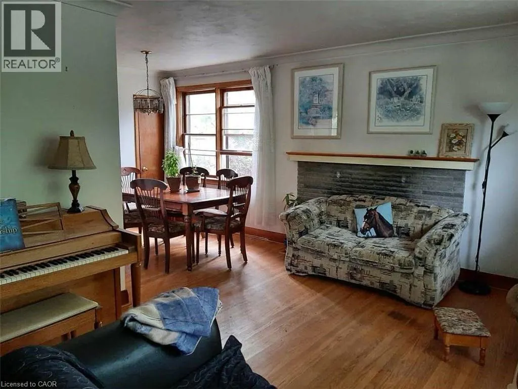 74 RODNEY Boulevard