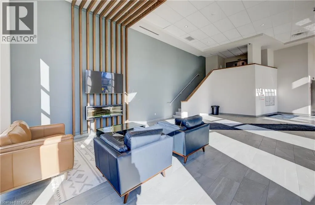 162 SNYDERS Road E Unit# 201, #201