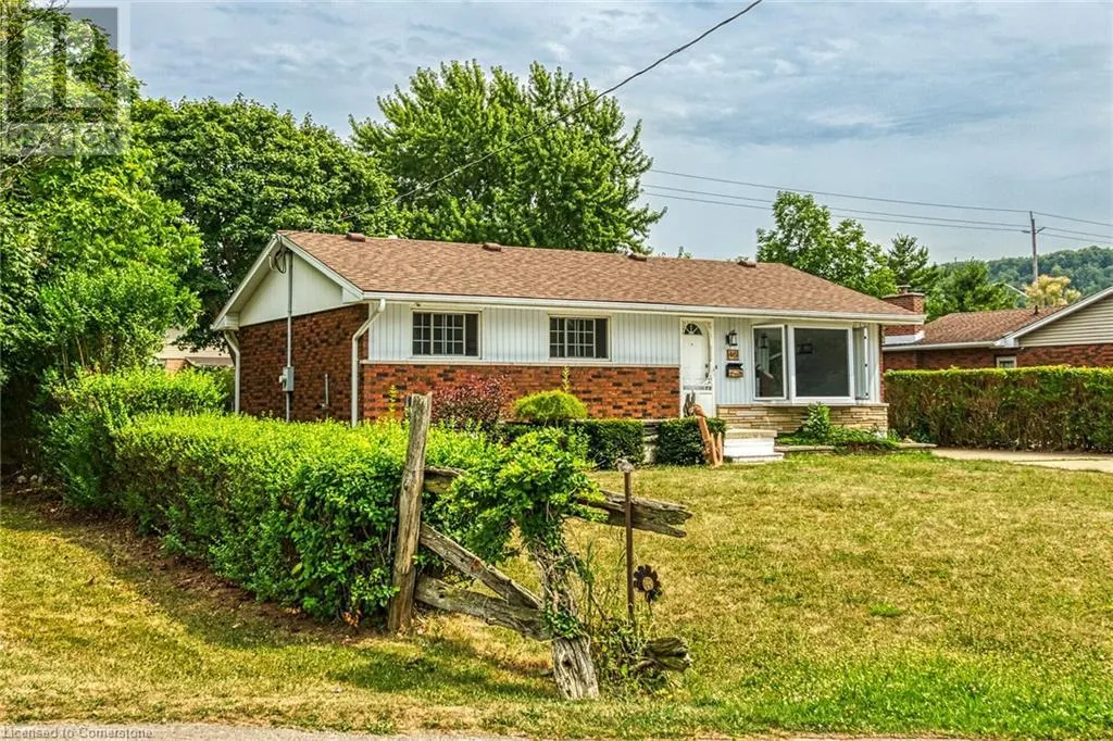 46 ORIOLE Crescent