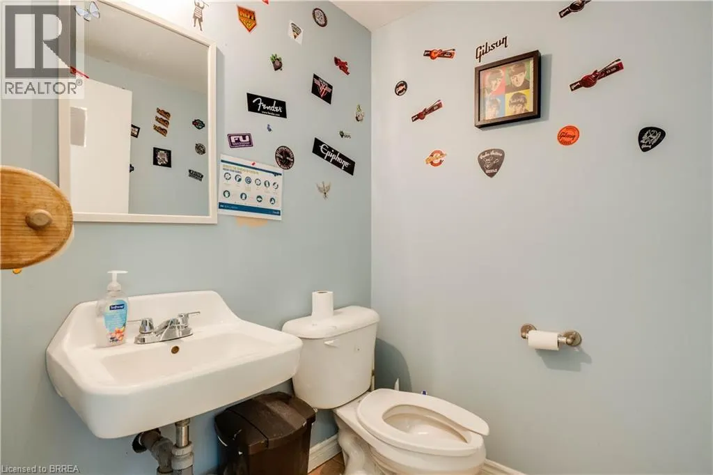 45 DALKEITH Drive Unit# 2, #2