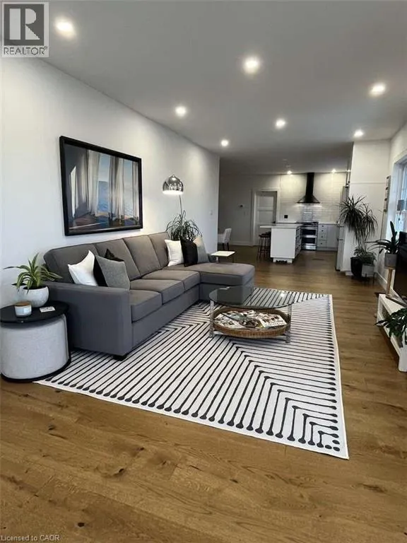 4 LEGACY Lane Unit# 501, #501