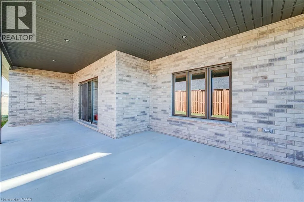 106 SOUTH PARKWOOD Boulevard