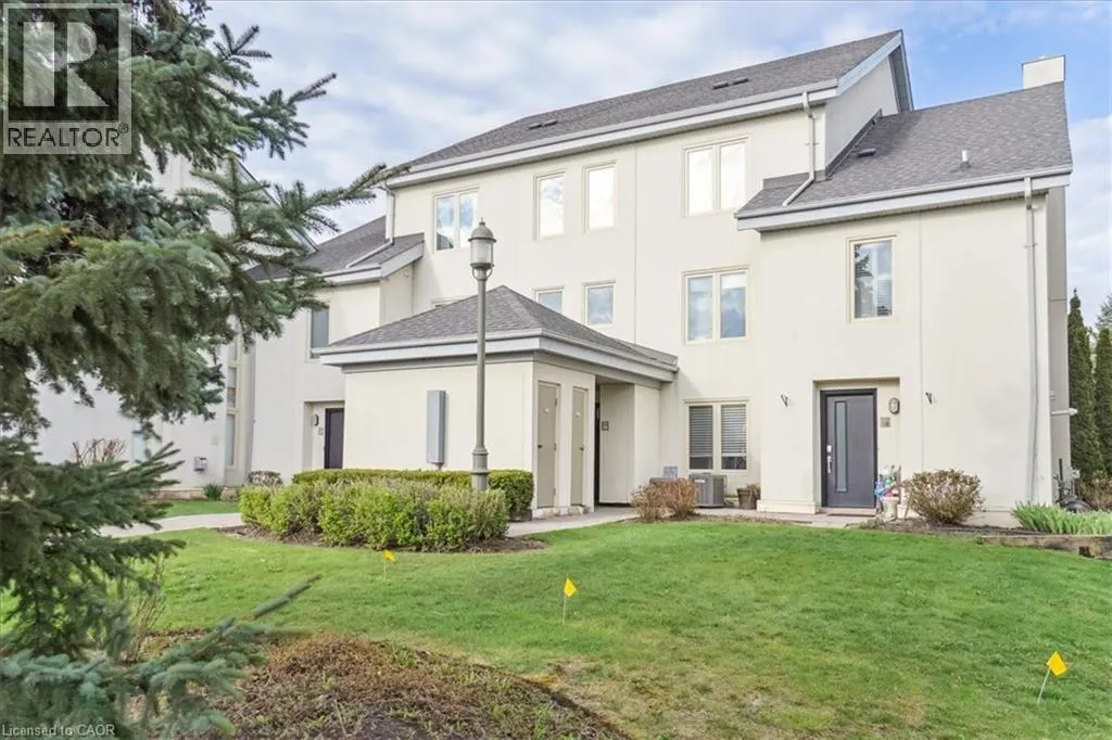 120 FAIRWAY Court Unit# 218, #218