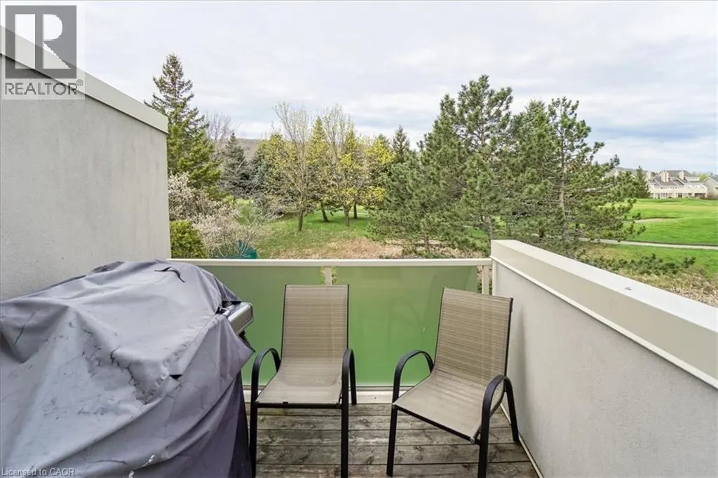 120 FAIRWAY Court Unit# 218, #218