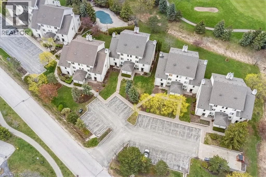 120 FAIRWAY Court Unit# 218, #218