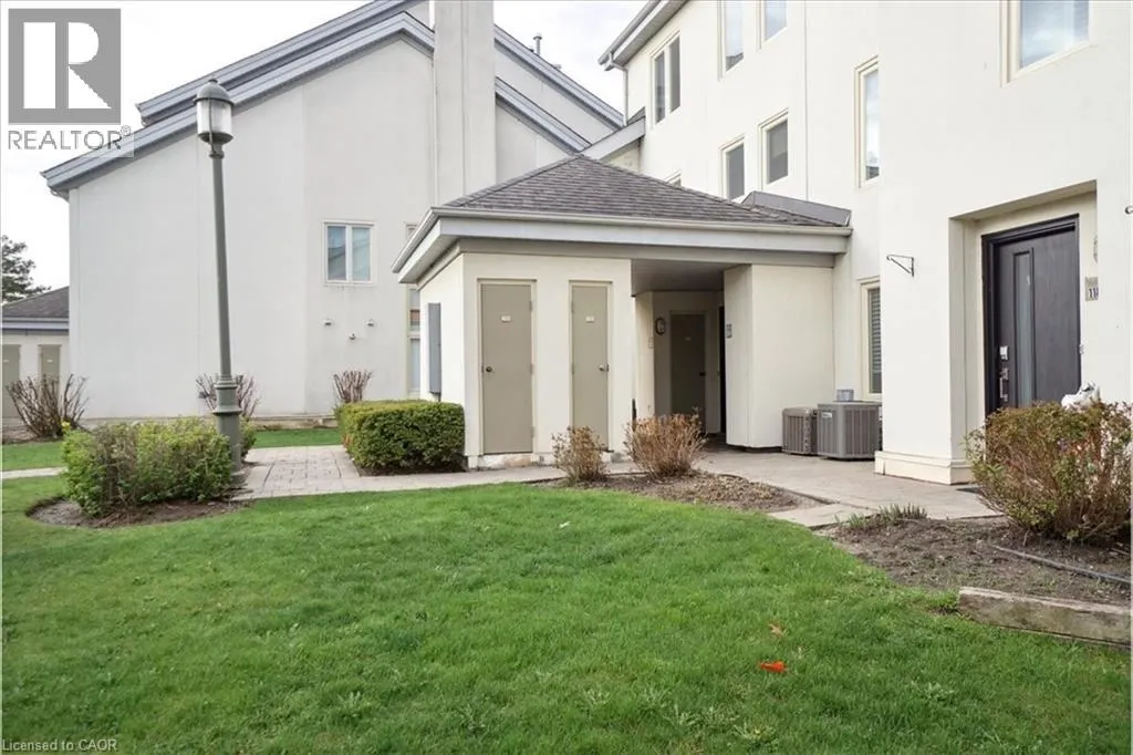 120 FAIRWAY Court Unit# 218, #218