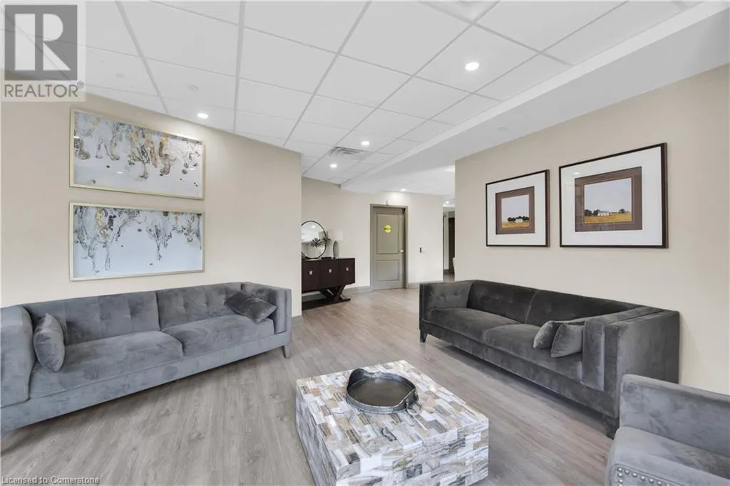 125 SHOREVIEW Place Unit# 329, #329