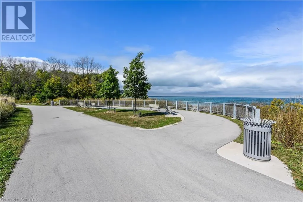 125 SHOREVIEW Place Unit# 329, #329