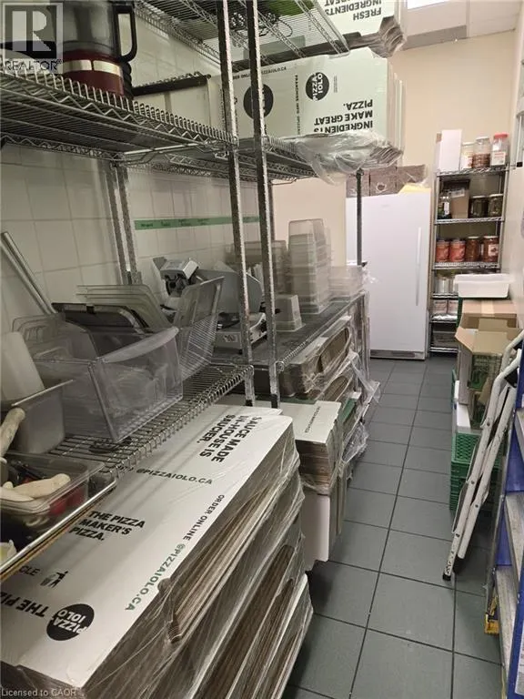 2335 TRAFALGAR Road Unit# D2, #D2