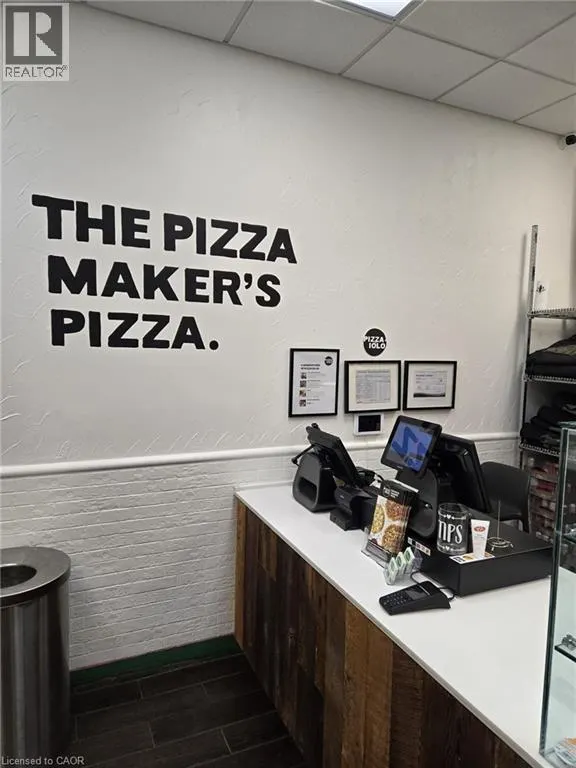 2335 TRAFALGAR Road Unit# D2, #D2