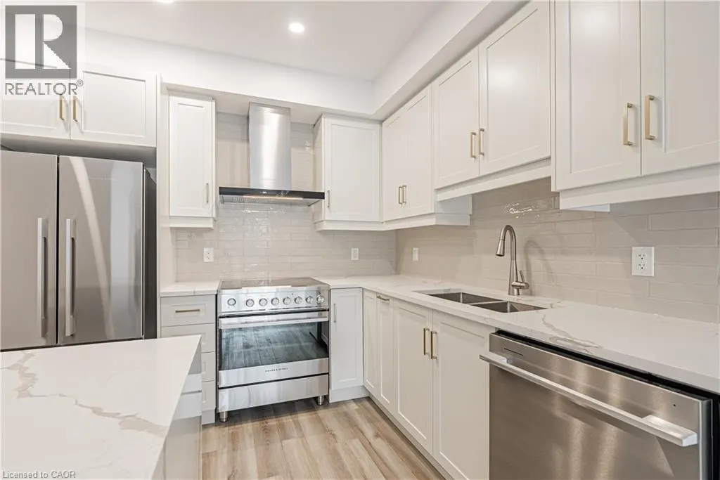 153 WILSON Street W Unit# 103, #103
