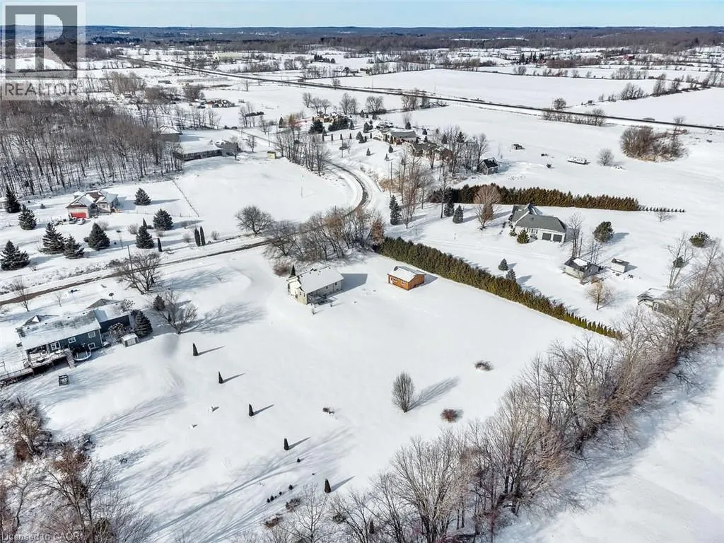 123 LIVINGWOOD Crescent