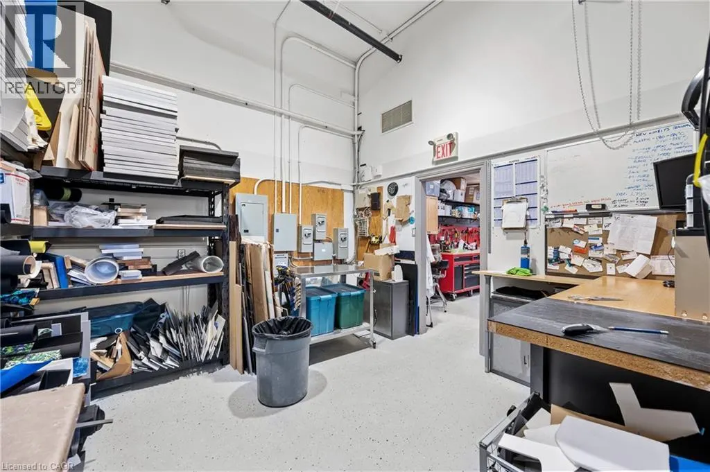 214 SPEEDVALE Avenue W Unit# 7, #7