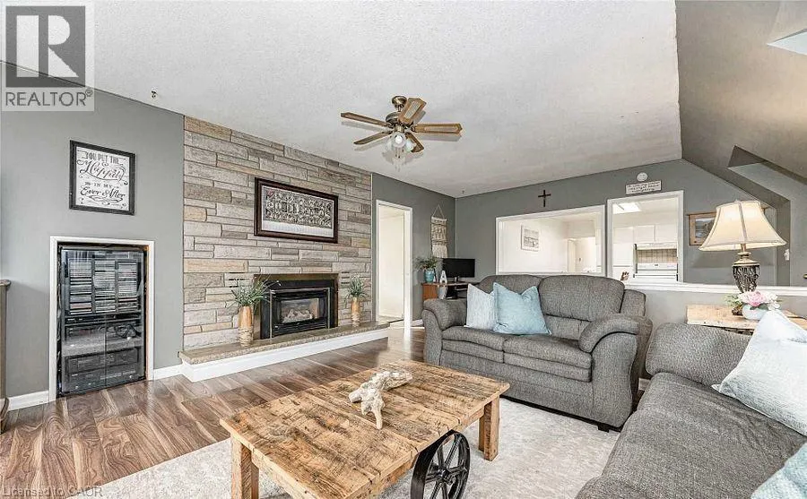 7913 HIGHWAY 7/12