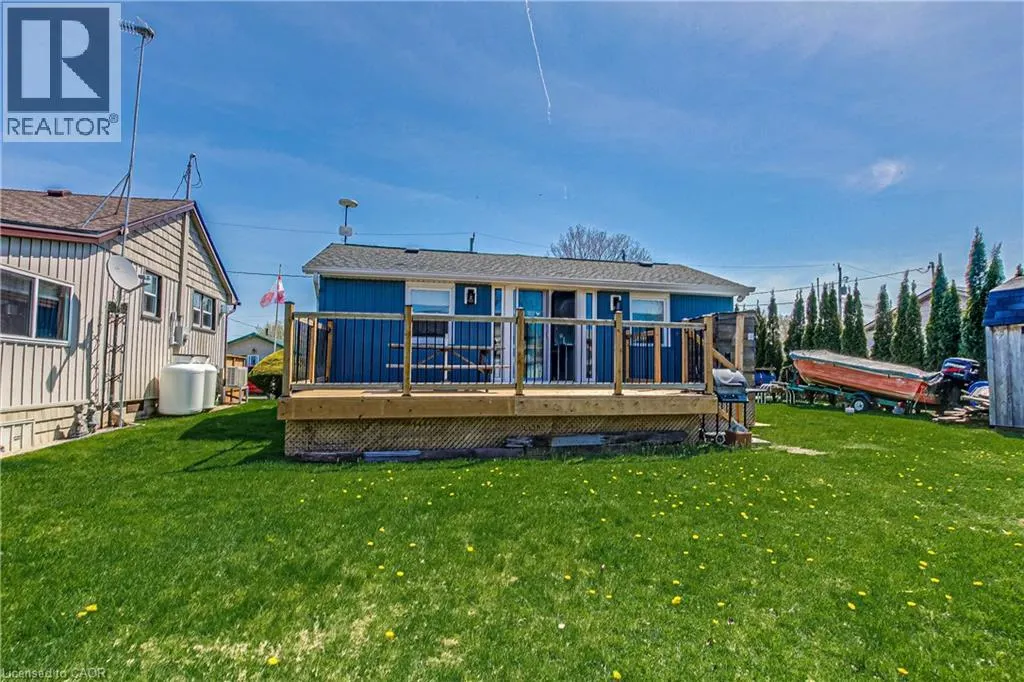 20 4TH Avenue