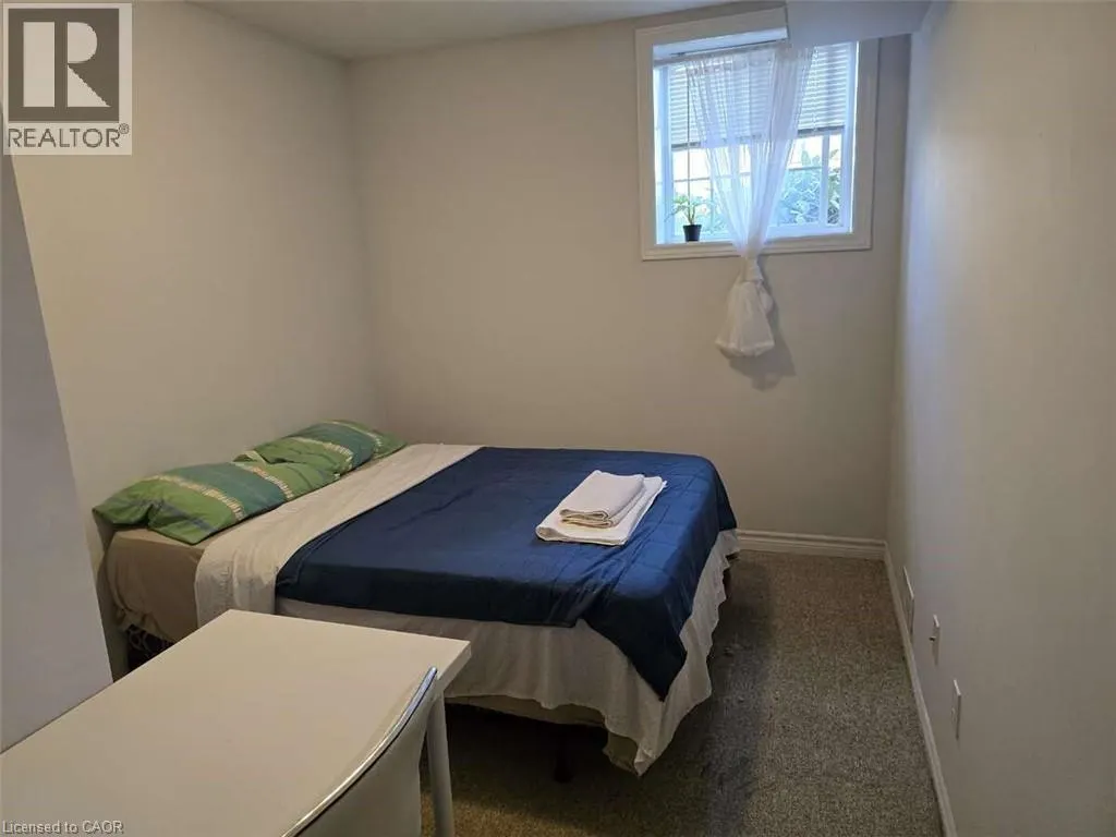 252 PENETANGUISHENE Road Unit# 10, #10